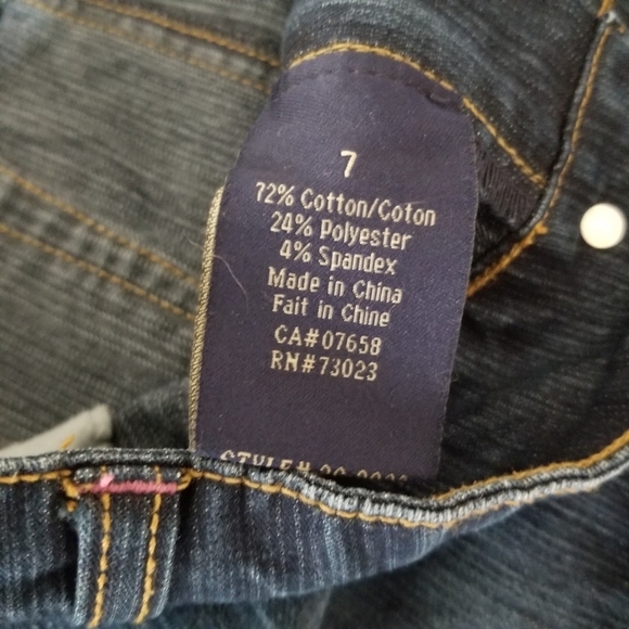 BONGO Cotton blend Dark Denim Mini Skirt In Size 7 - Picture 4 of 8